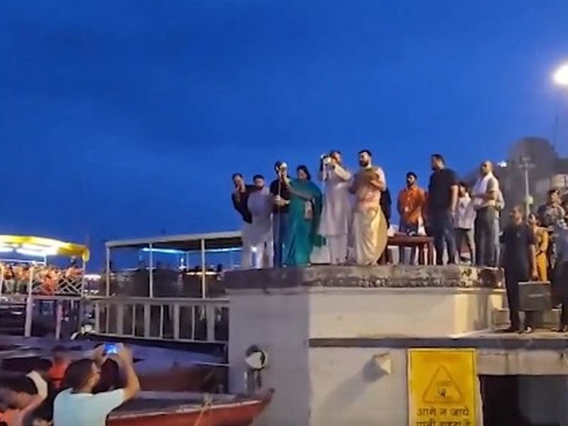 Delhi CM Rekha Gupta performs Ganga Arti in Varanasi