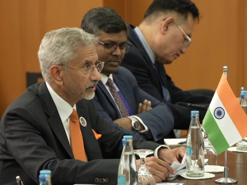 EAM Jaishankar says India-China ties gradually normalising, calls for fair market access (Ld)