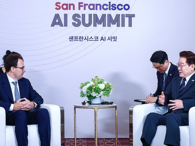 Lee meets OpenAI and Nvidia CEOs, calls for greater roles in AI projects