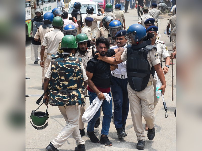 Bihar: 694 detained during student protests; 91 police injured