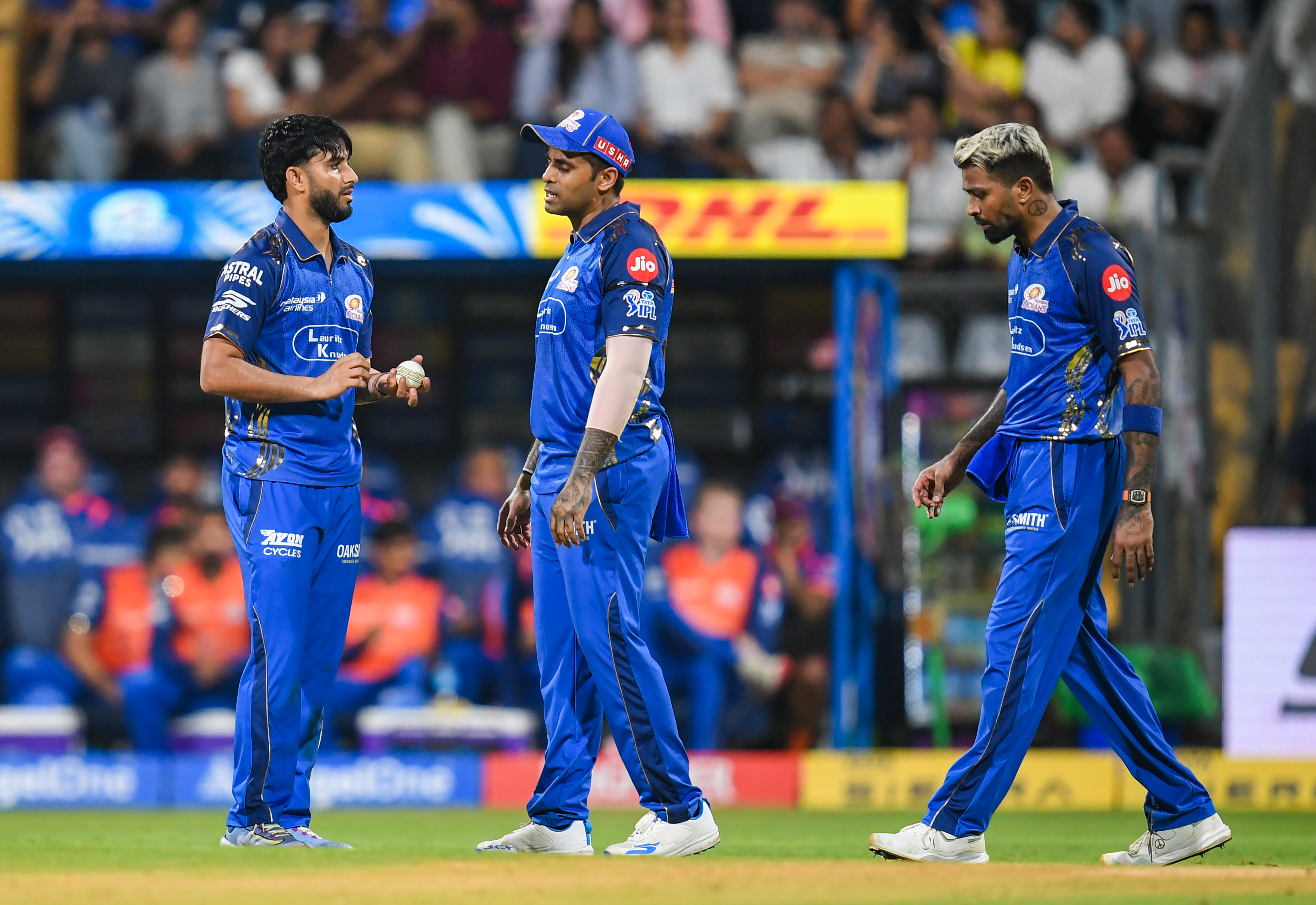 1st T20I: Mayank and Prince pick two scalps each as India restrict Zimbabwe to 125/7