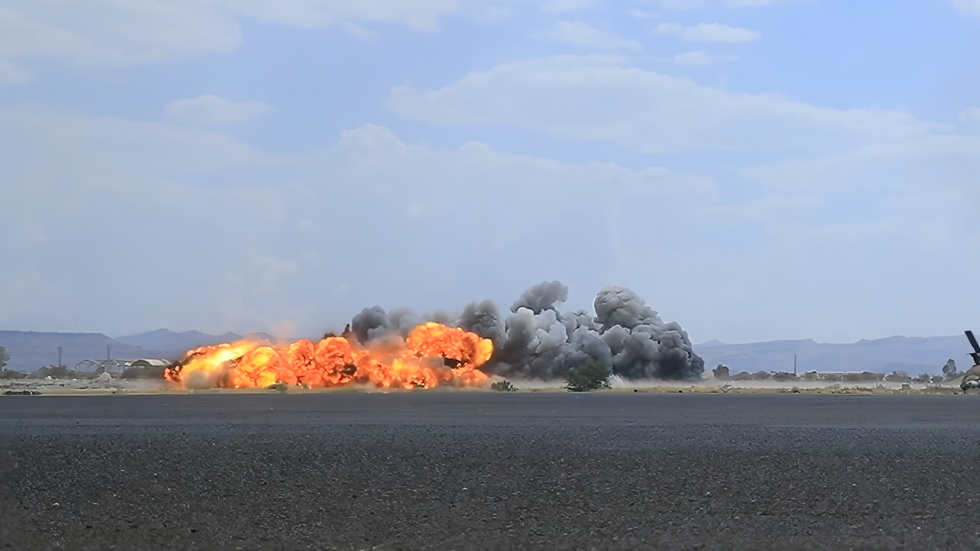 Senior Houthi official warns Saudi's ‘valuable’ targets within range over Sanaa airport row