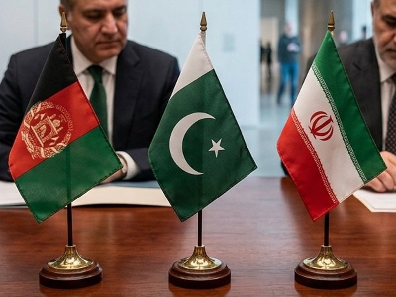 Iran reiterates offer to mediate Af-Pak conflict