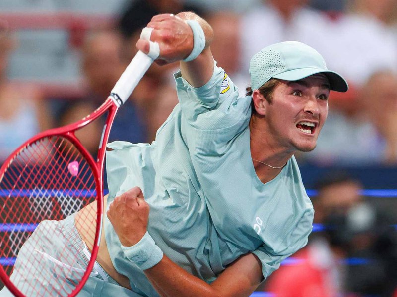 Fonseca recovers in time to beat Ruud, sets Shelton showdown in Montreal