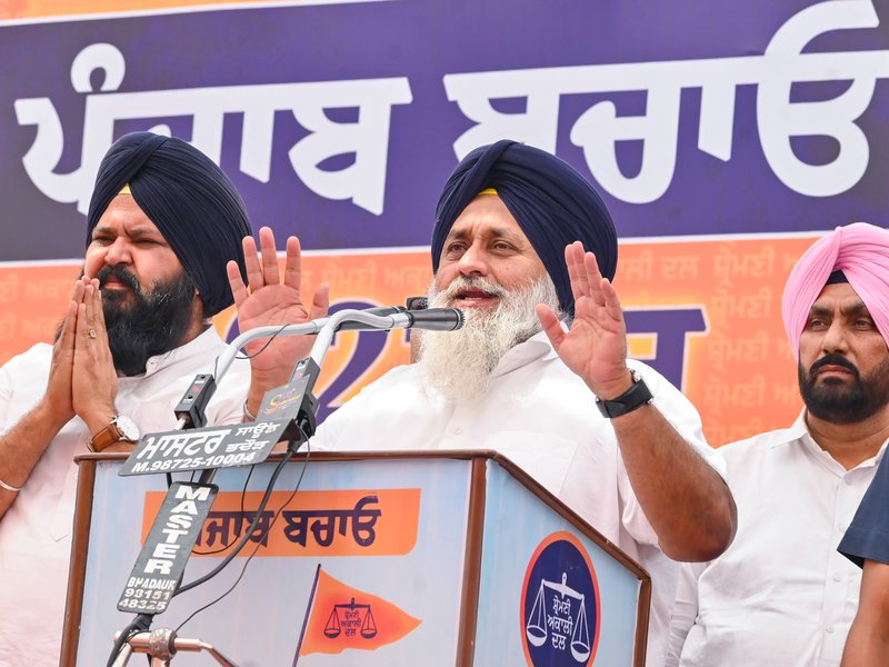 PM Modi enquires about SAD chief Sukhbir Badal after Nanded attack