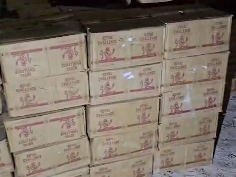 Gujarat Police seize liquor worth Rs 1.20 crore in Vav-Tharad; four booked