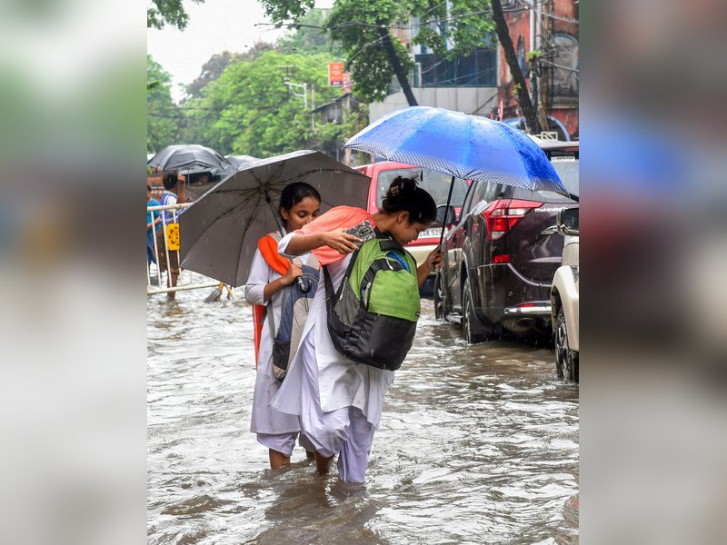 Met office predicts heavy rain in south Bengal till Tuesday