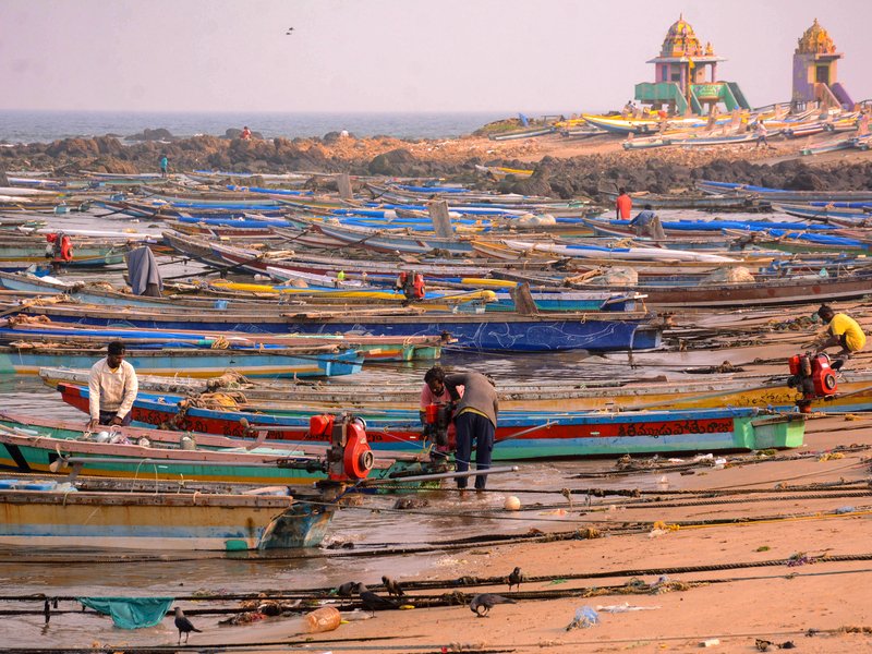 Eight Andhra fishermen missing in Bay of Bengal