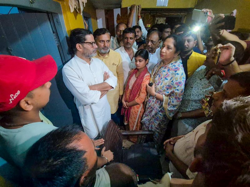 Prashant Kishor visits Ashok Dham stampede injured, kin of deceased; demands accountability of officers