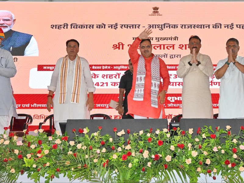Rajasthan CM launches Rs 3,500 cr development projects, flags off 71 PM e-buses
