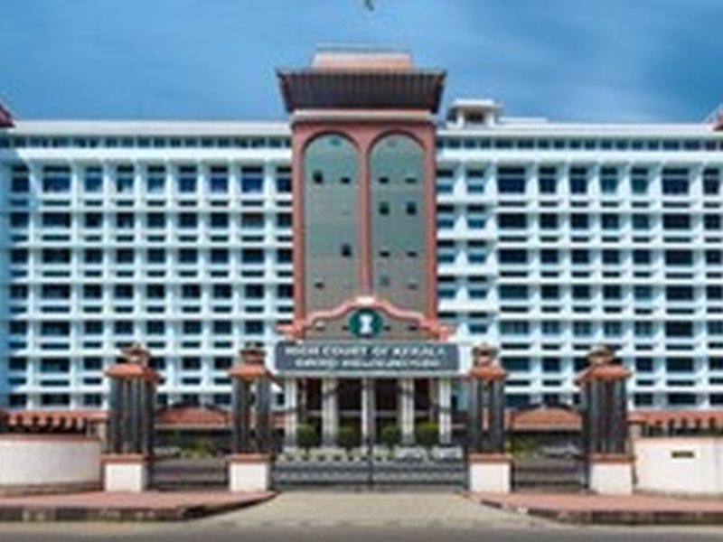 Kerala HC orders bar council to publish names of 1,157 advocates practising without certificates