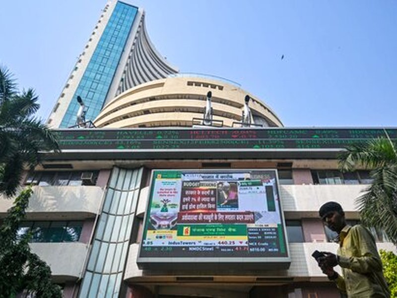 Sensex, Nifty snap losing streak as realty, private bank and IT stocks rally