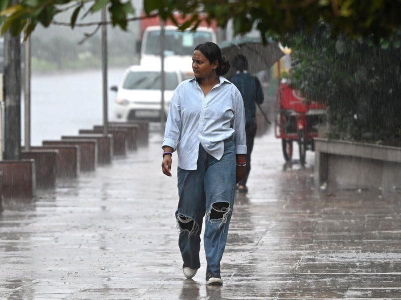 Delhi-NCR receives morning rain; IMD warns of heavy showers, thunderstorms