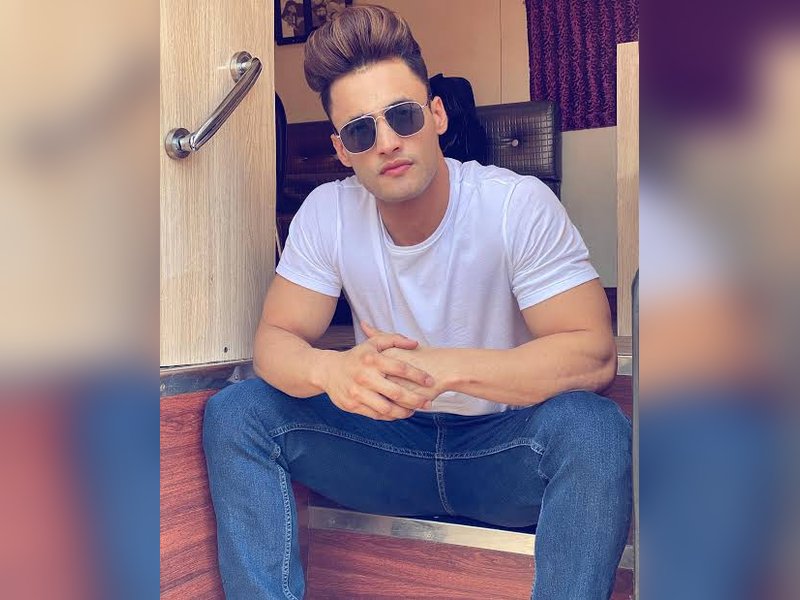 Asim Riaz says all knew how Himanshi Khurana ‘looked’ before he got her into fitness, calls Paras Chhabra a ‘pig’