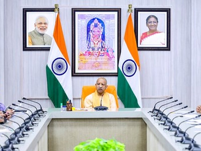 UP govt transfers 17 IAS Officers in major late-night administrative reshuffle