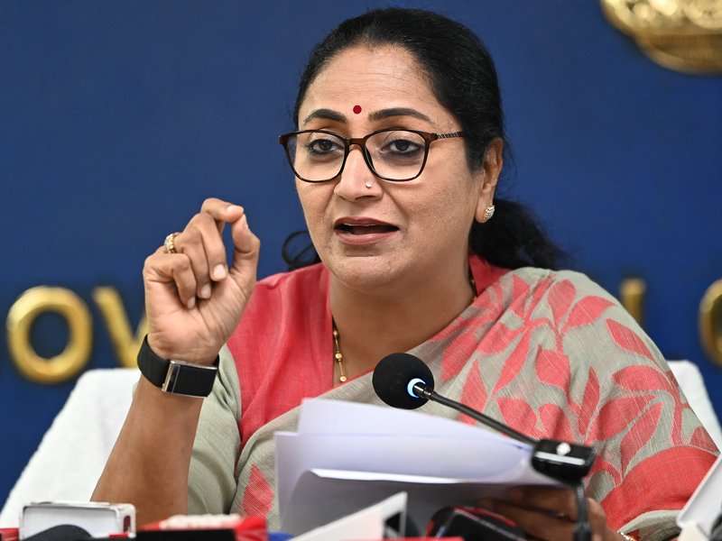 CM Rekha Gupta to hand over Delhi Lakshmi Yojana letters to 4,000 women today