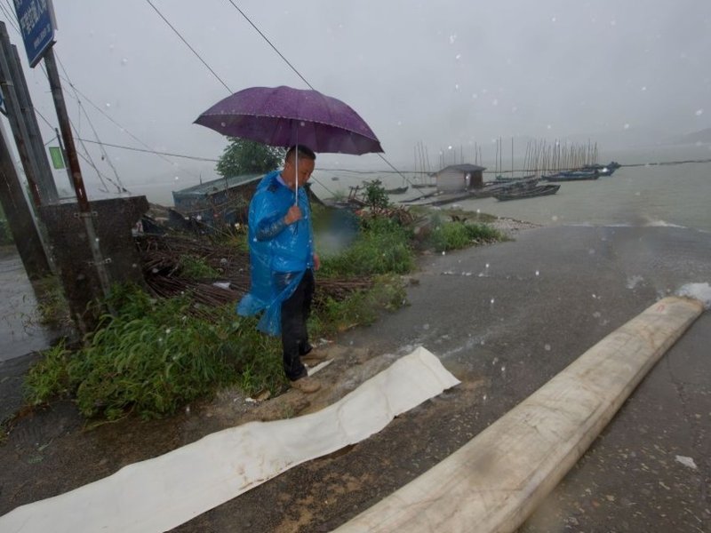 Typhoon Saudel makes third landfall along coast of east China