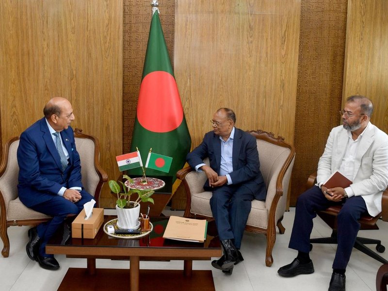 India and Bangladesh discuss ways to deepen cooperation through forward-looking approach