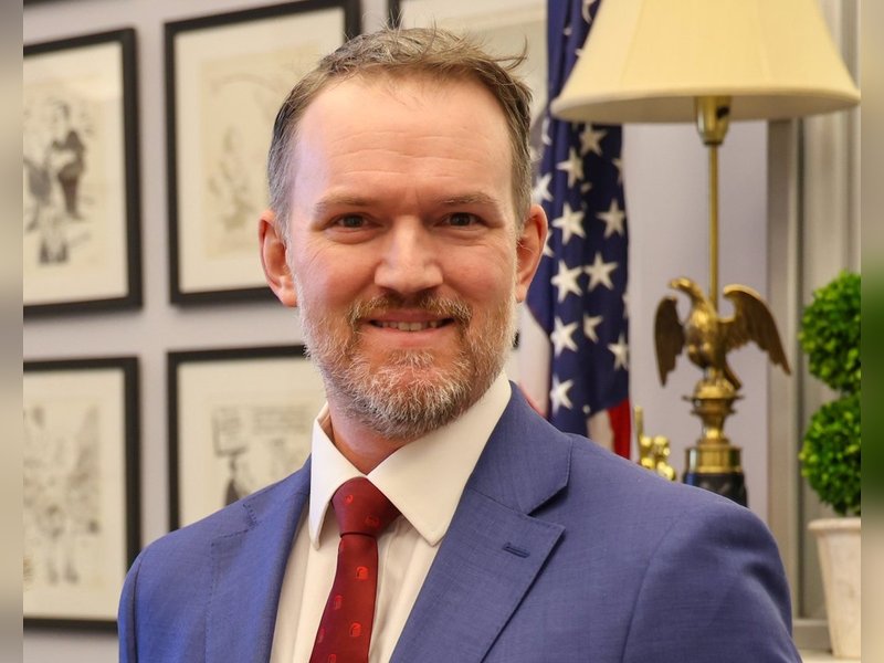 US, China map goods for balanced trade: Greer