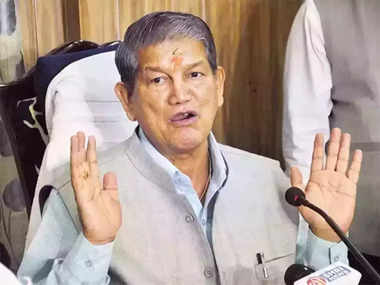 'Don't want to weaken party's struggle': Harish Rawat quits Cong posts after cash, gold recovered from aide