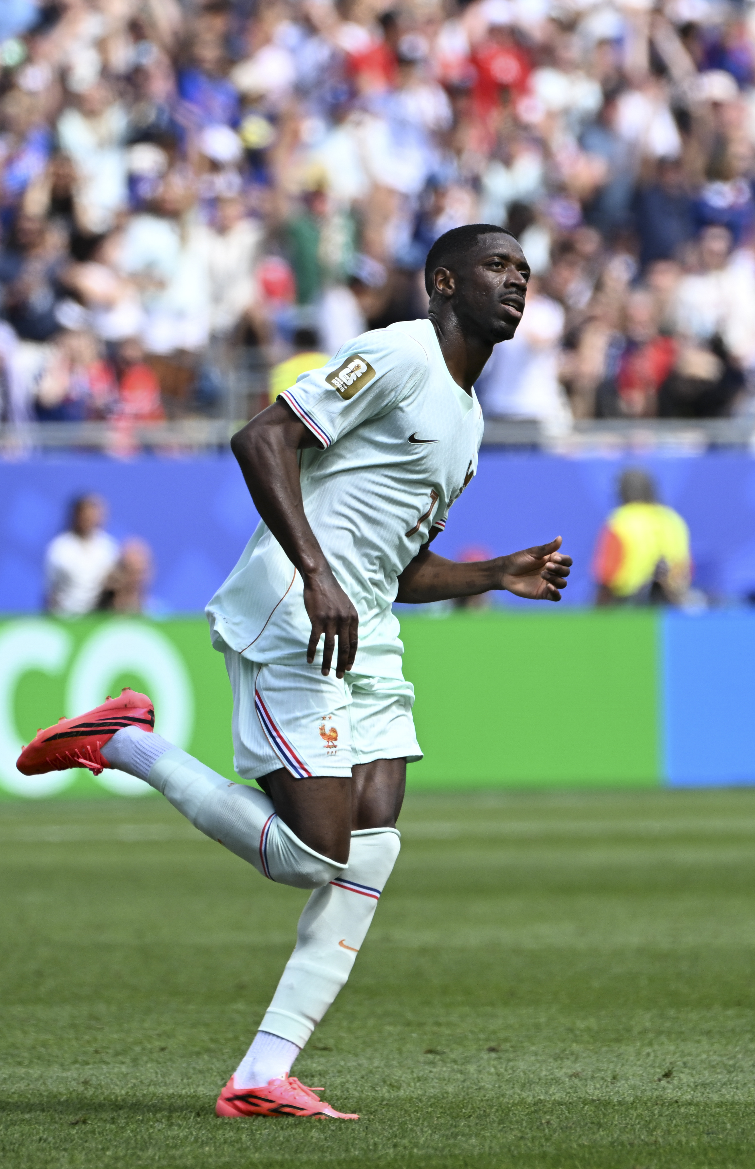 ‘It is going to stay in the hands of a PSG player’: Dembele confident of retaining Ballon d’ Or