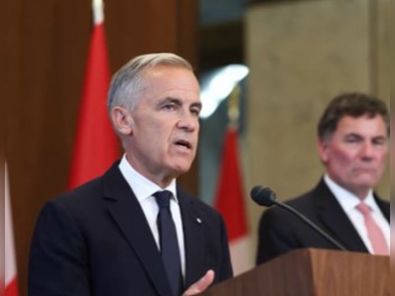 Canada 'taking control of its future,' Carney tells business leaders