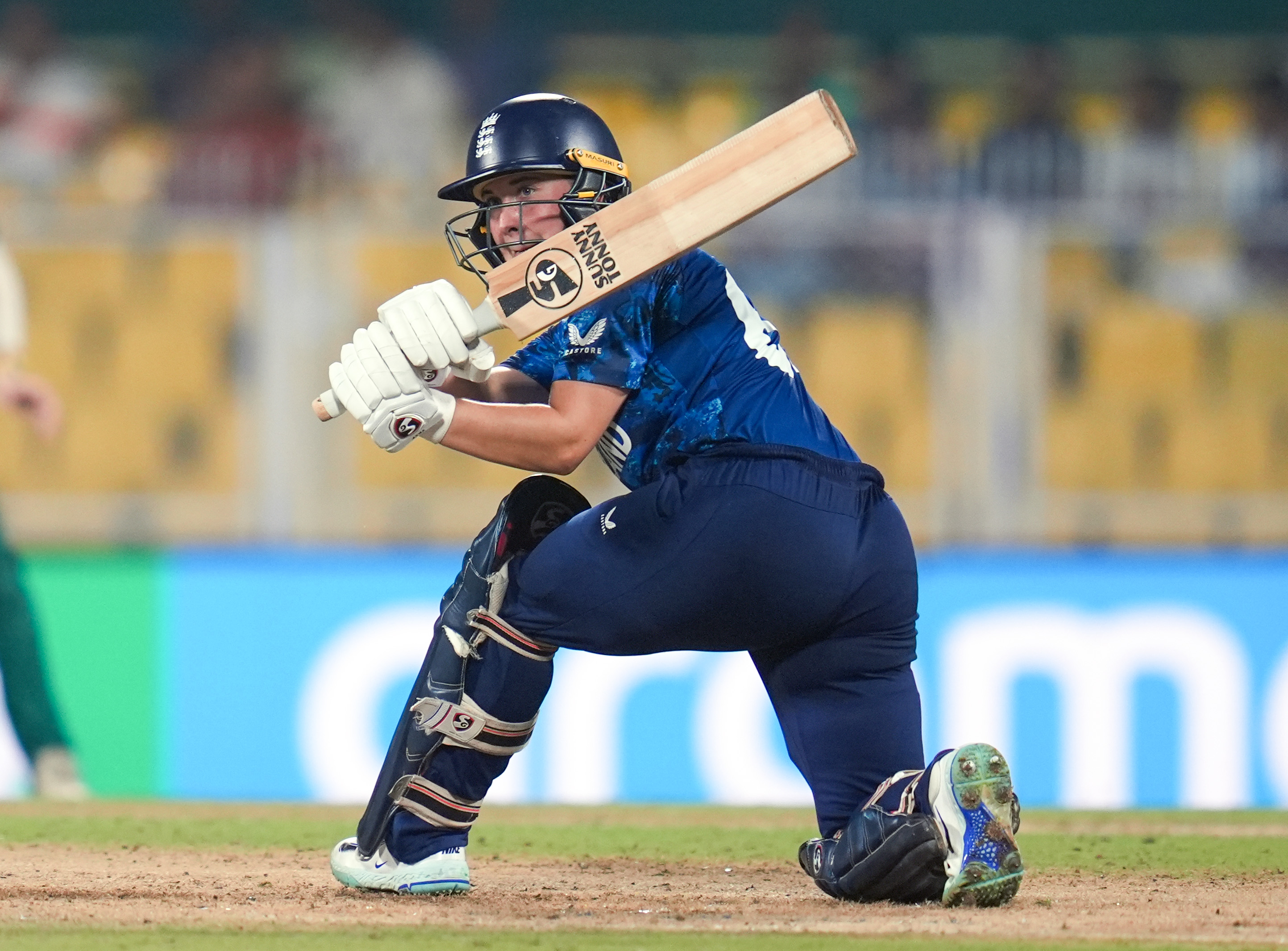 Sydney Sixers rope in 'versatile' Alice Capsey from Renegades for WBBL 12