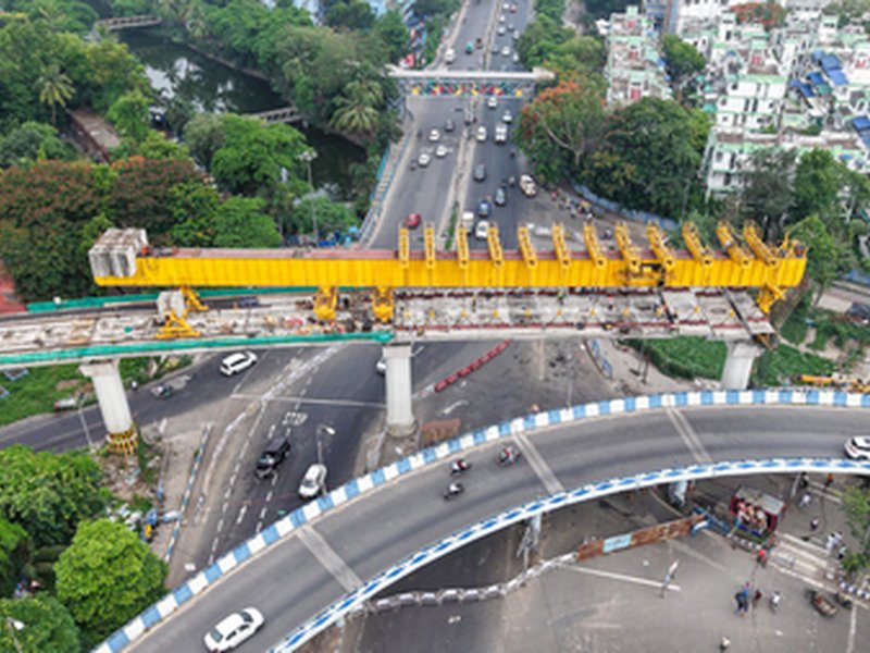 Bengal: Track laying work in Phase III of Kolkata Metro’s Orange Line completed