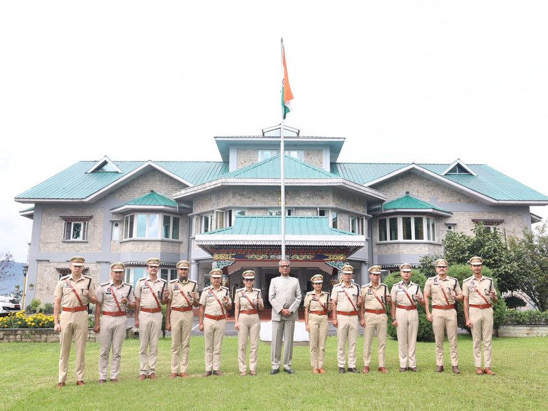 Protect Sikkim’s peaceful identity, tackle cybercrime and narcotics: Governor to police officers