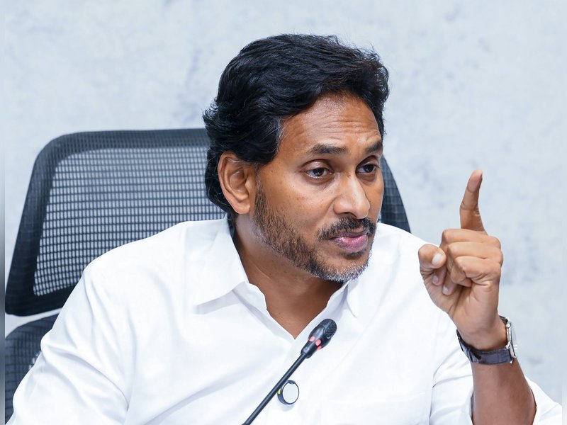 Protest over DSC scam to continue in Andhra till Lokesh resigns, says Jagan