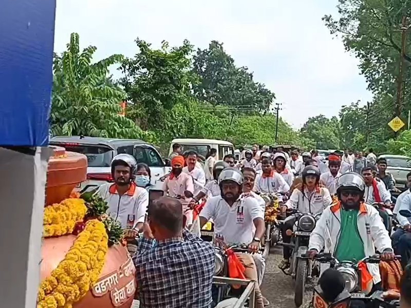 'Seva Sankalp Yatra' reaches MP's Burhanpur; PM Modi interacts virtually with participants to learn about their experiences