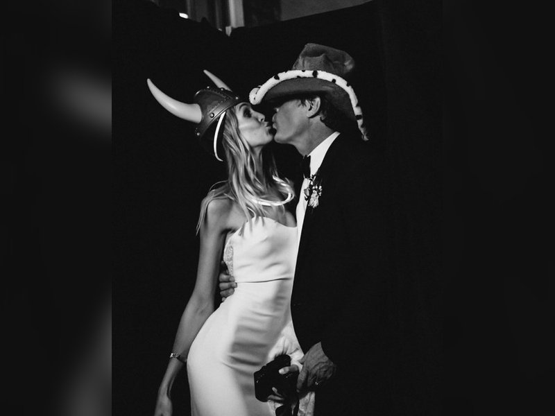 Josh Brolin celebrates 10 years with wife Kathryn: My romping partner till death do us part