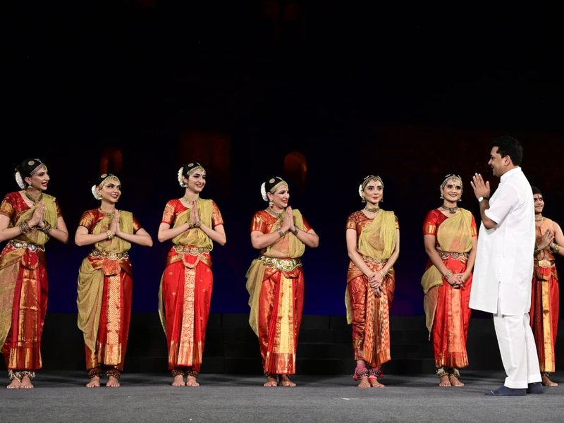 Delhi: Eminent artistes from India, abroad perform during dance fest at Purana Qila