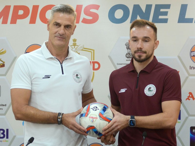 ISL 2026-27: Coach Dilmperis demands aggressive game as Mohun Bagan open campaign
