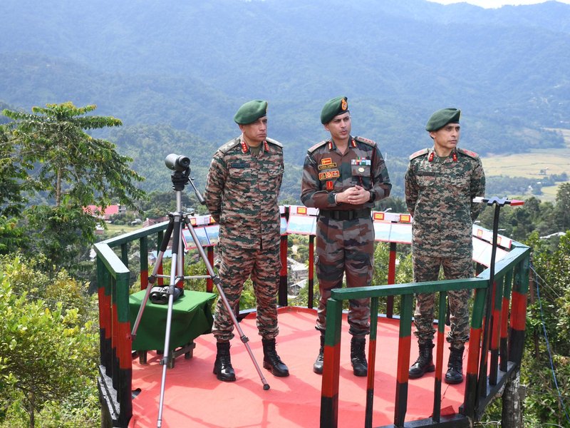 Spear Corps Commander visits Assam Rifles in Manipur