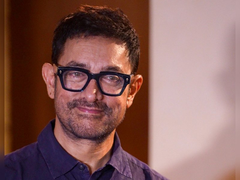 When Aamir Khan shaved his head after a girl rejected him