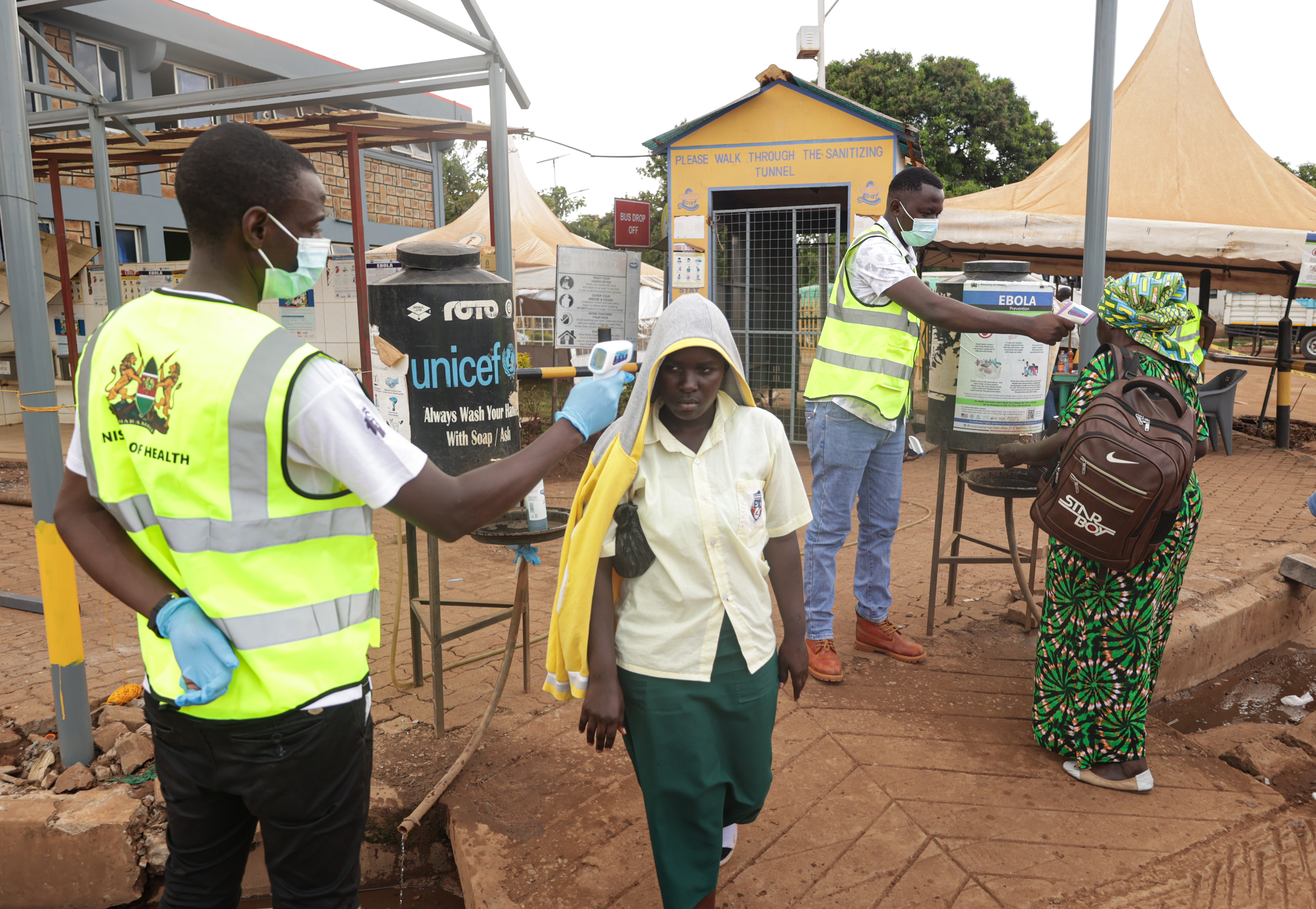 Kenya's Ebola cases rise to eight as hospital attendant tests positive