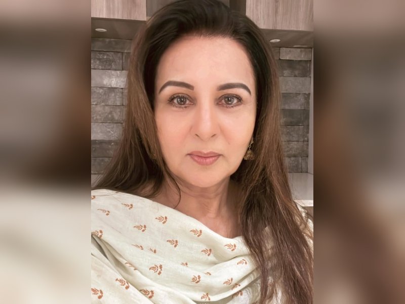 Poonam Dhillon says Tiger Shroff has never done anything wrong, expresses relief over his safety