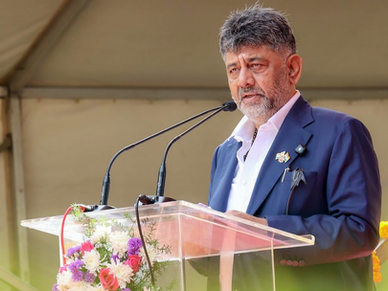 Shivakumar seeks EAM Jaishankar’s intervention to repatriate over 600 Umrah pilgrims stranded in Saudi Arabia