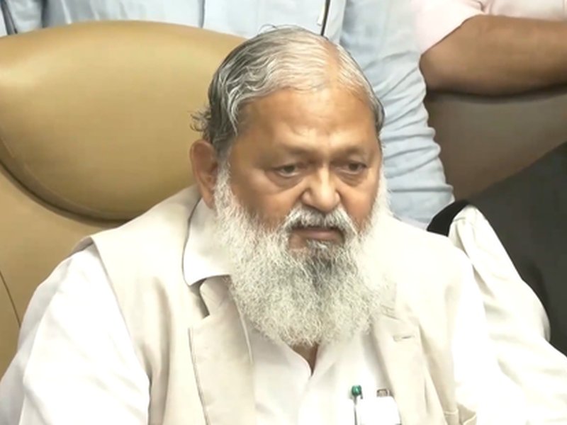 Haryana power employees call off strike after govt assures 'no privatisation' (Lead)