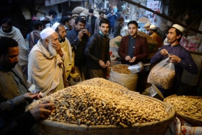 Pakistan: People voice concern over persistent rise in food prices across Punjab